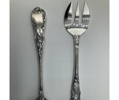 12 silver metal oyster forks