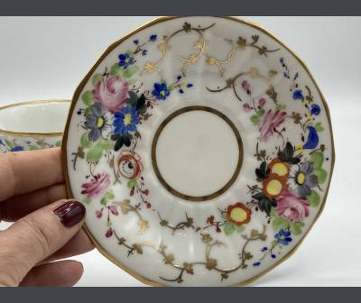 Porcelain tea cup. XIXth Epoch