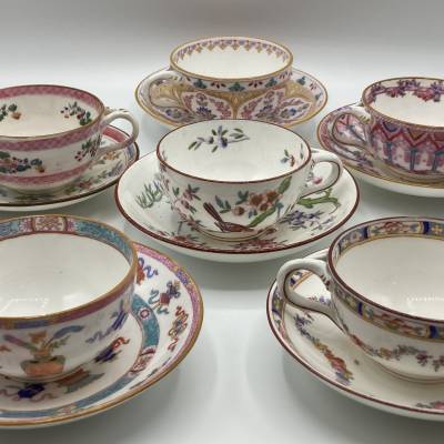 tasses anciennes porcelaine anglaise Minton