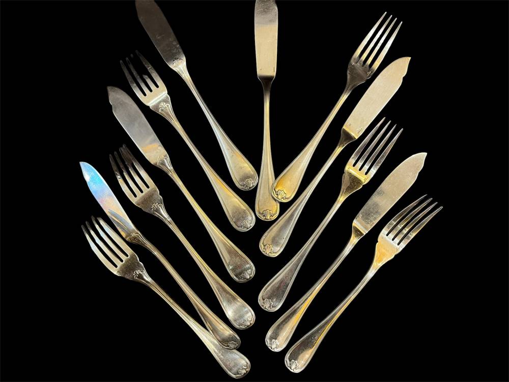 CHRISTOFLE. Series of six silver metal fish cutlery