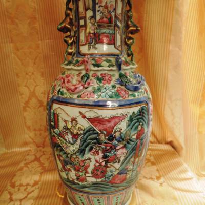 Pairs Lamps Porcelain Canton. Period XIXth Century