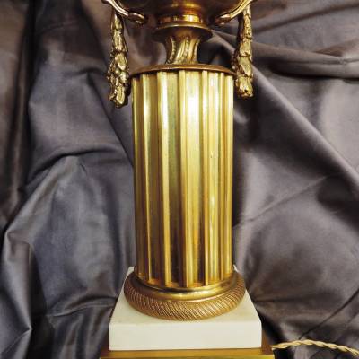 Lampe En Bronze Doré, Style Louis XVI. Osmont.