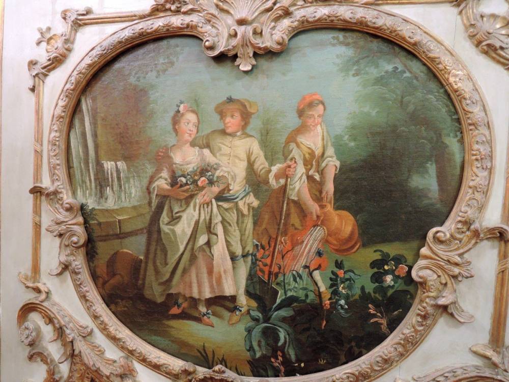Trumeau En Bois Laqué Et Doré, Décor à La Watteau. Style Louis XV