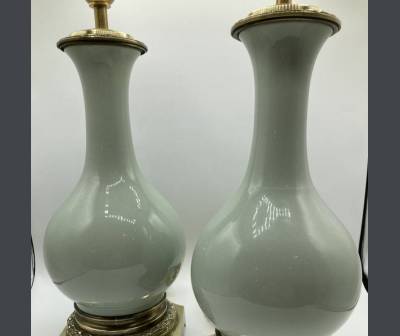 Paire De Lampes En Porcelaine Céladon. +Style Louis XVI